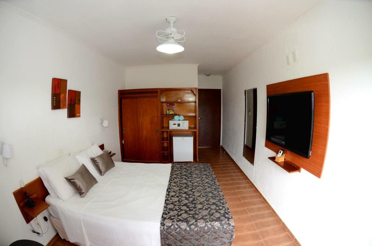 Akropolis 4*
